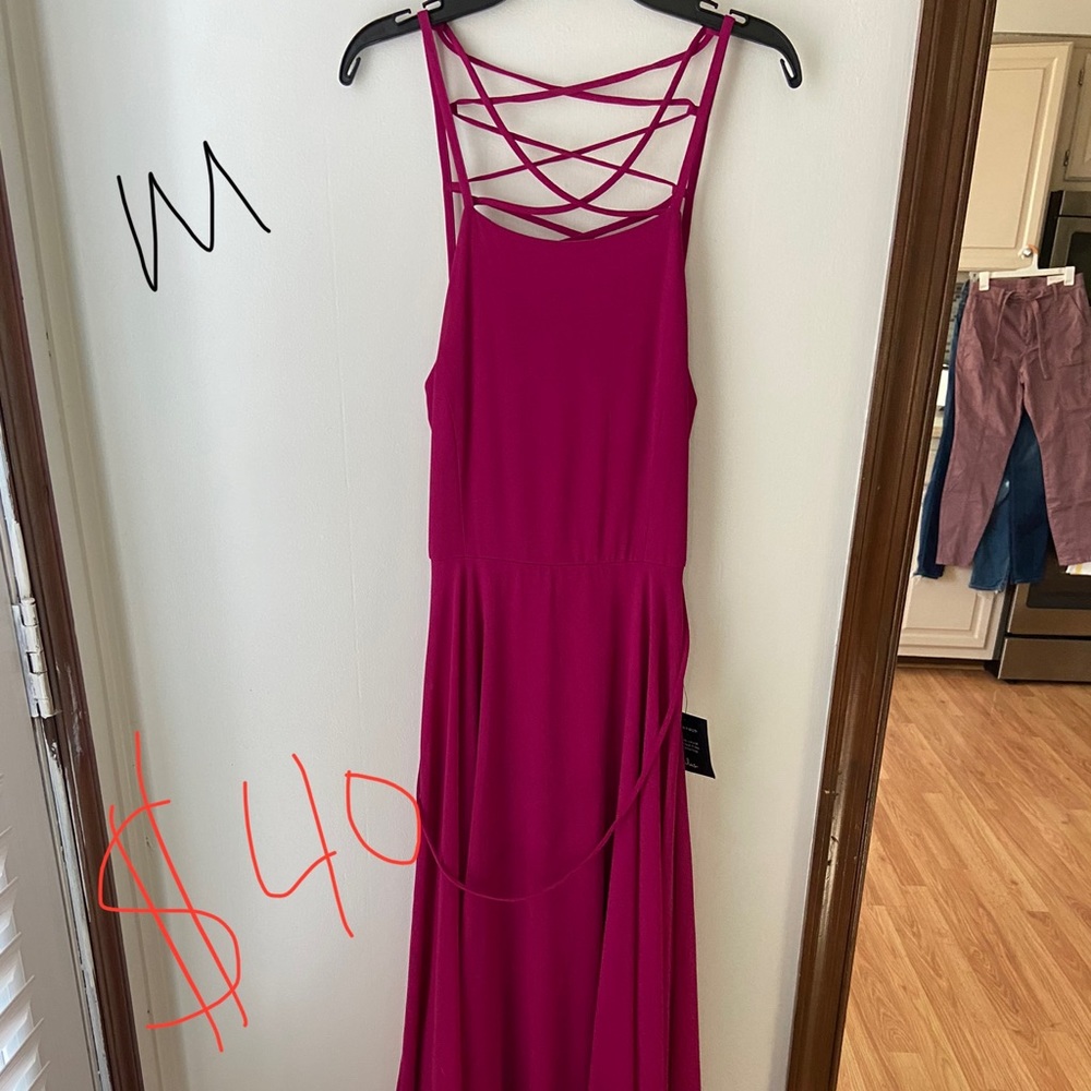 Lulus floor length dress never worn